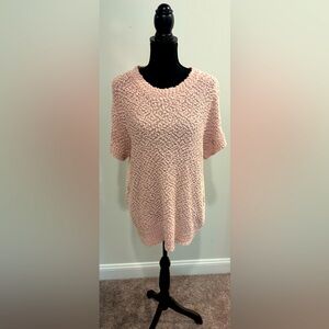 CHERISH Blush Boucle Short Sleeve Crew Neck Tunic Sweater - Size Medium
